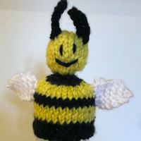 Innocent Smoothies Big Knit Hat Pattern - Bumblebee